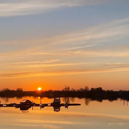 Hausboot Buddy Weyhe