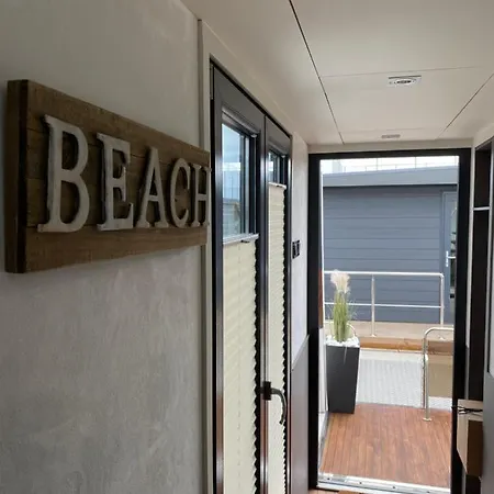 Ботель Hausboot Buddy